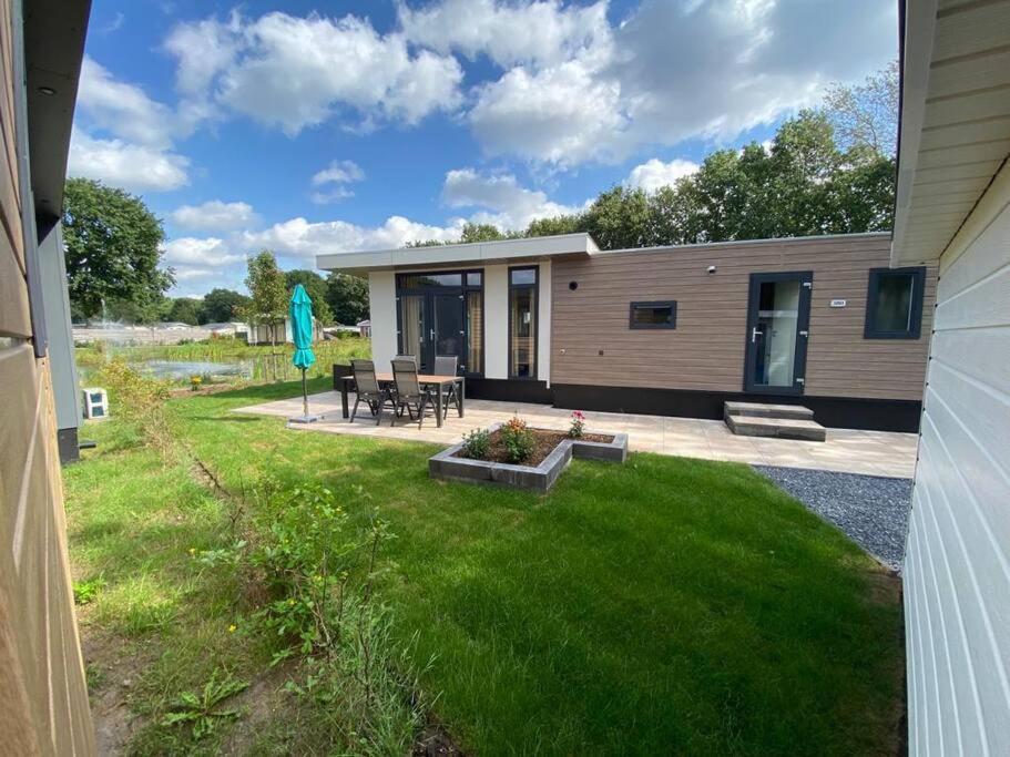 Kindvriendelijk Luxe Chalet In De Bossen Met Prive Sauna Harderwijk Eksteriør billede