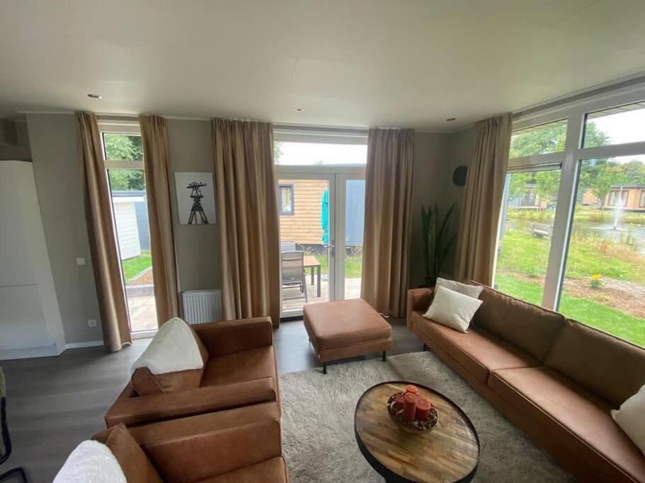 Kindvriendelijk Luxe Chalet In De Bossen Met Prive Sauna Harderwijk Eksteriør billede